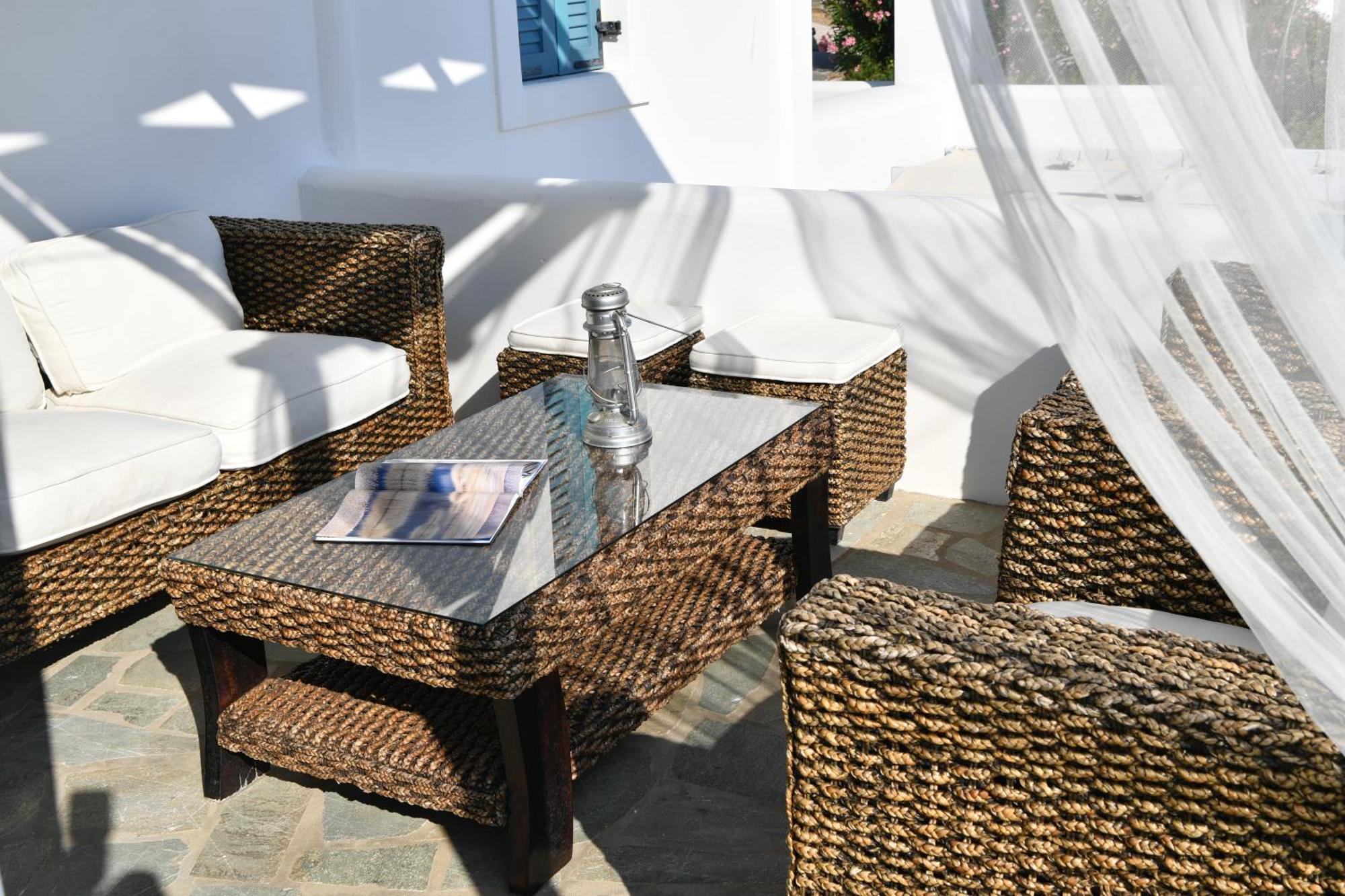 Ifestos Home With Private Veranda, Paros Piso Livadi Exterior photo